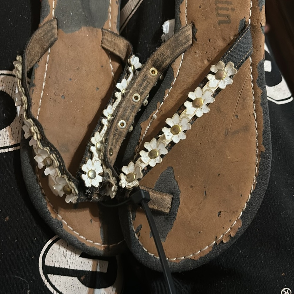 Flip flops - Picture 3 of 3